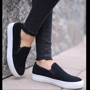 Steve Madden Slip-ons